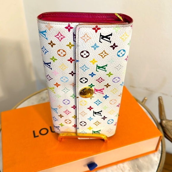 Louis Vuitton MuraKamy Long bifold wallet in good condition - Picture 16 of 16